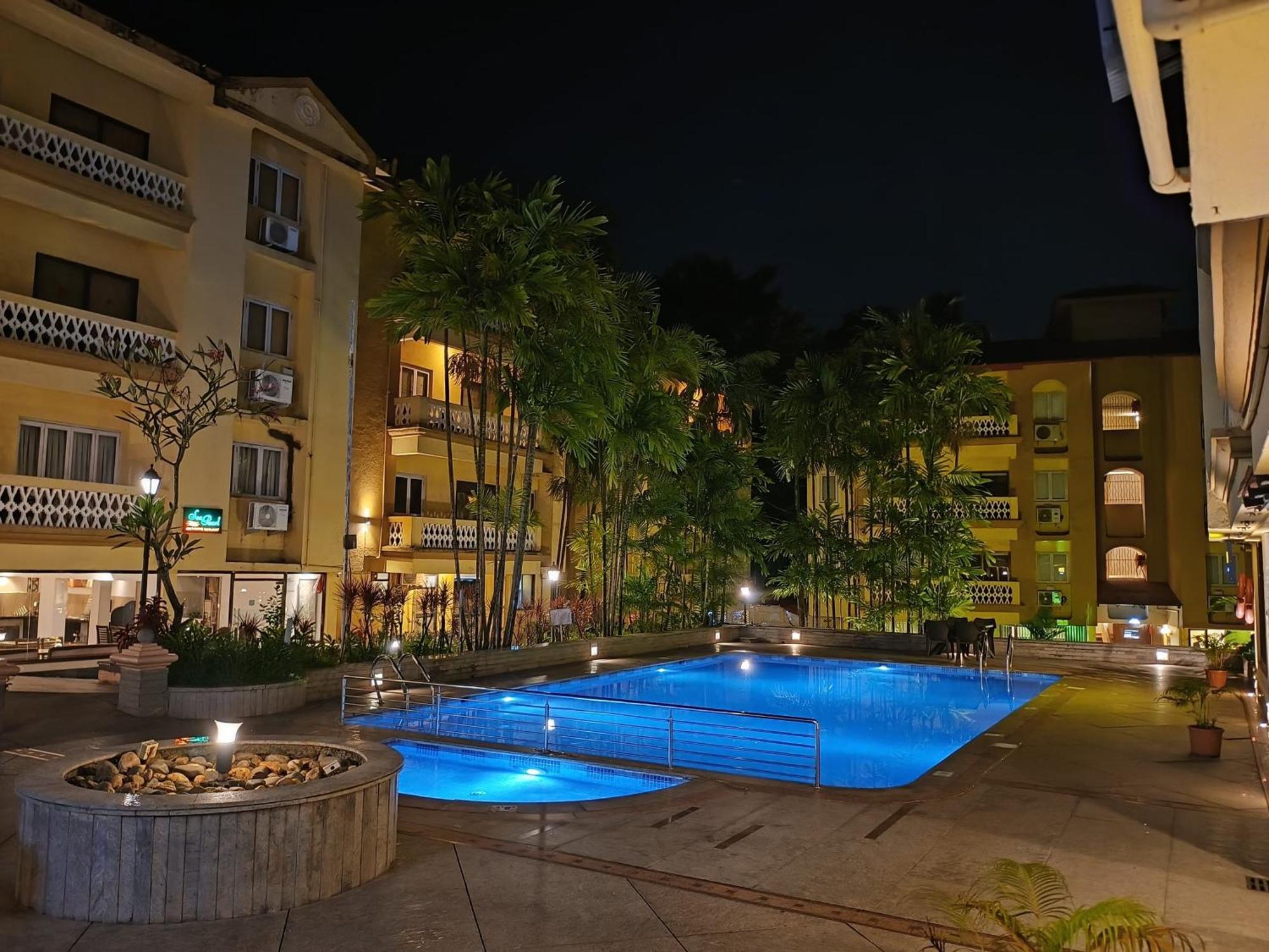 Golden Landmark Green Valley Beach Resort Dona Paula Luaran gambar