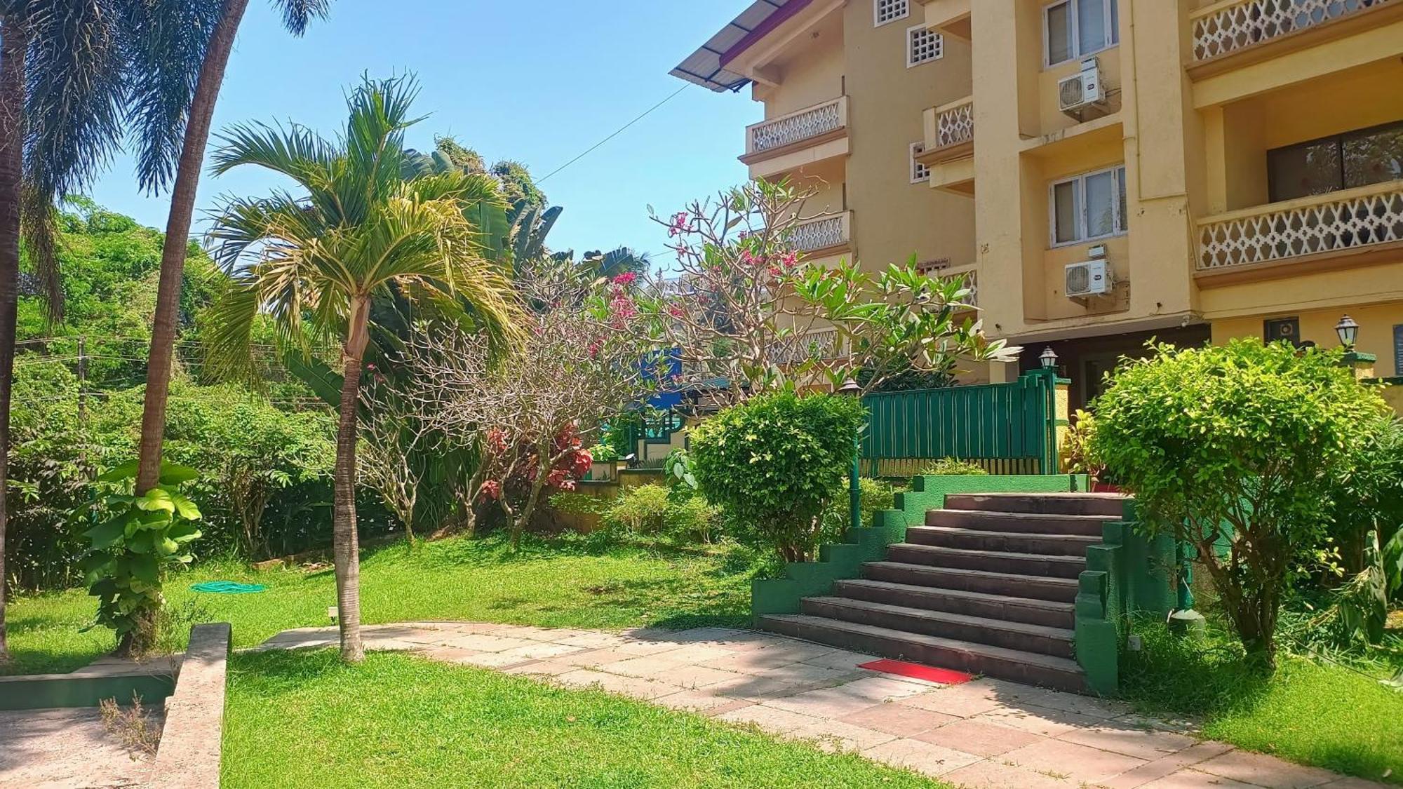 Golden Landmark Green Valley Beach Resort Dona Paula Luaran gambar