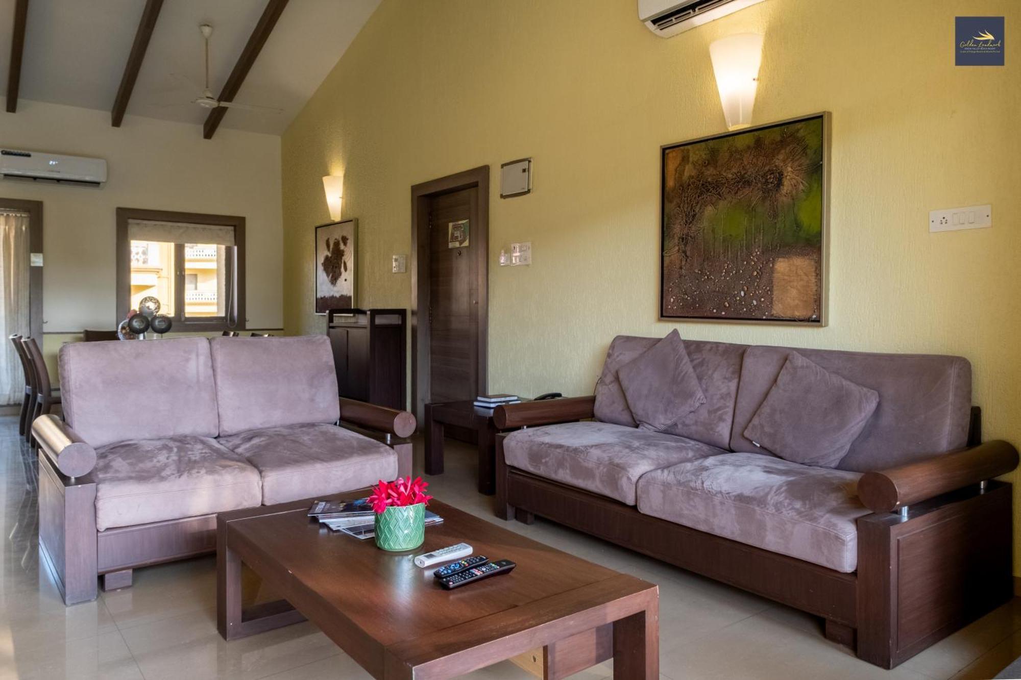 Golden Landmark Green Valley Beach Resort Dona Paula Luaran gambar